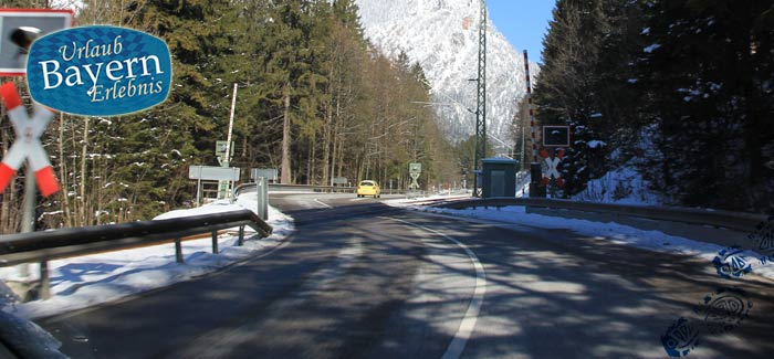 Der Winterdienst sorgt für freie Straßen in Bayern