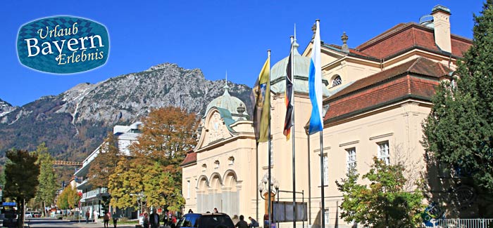 Das Alte Kurhaus in Bad Reichenhall liegt für die Urlaubsgäste ideal