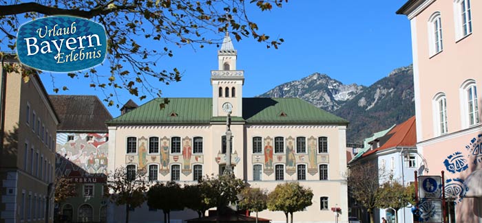 Der Stadtplatz in Bad Reichenhall - Urlaub in den Bergen